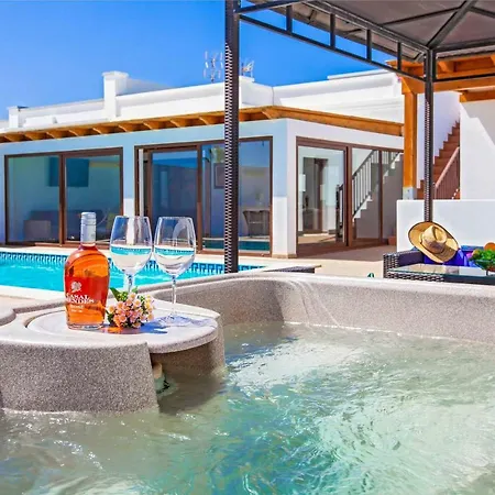 Villa Lilly